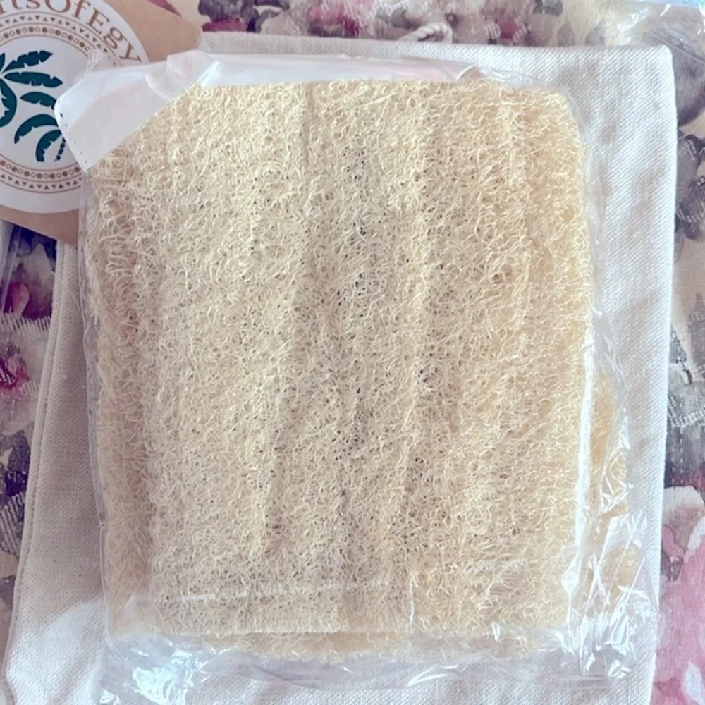 Brand New Shower Set Natural Loofah Exfoliating Mitt Back Sponge Dry Body Brush